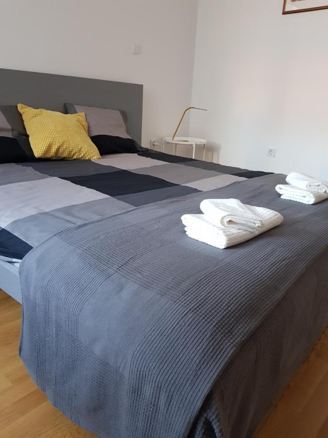 Apartmani Seven App Загреб Екстериор снимка