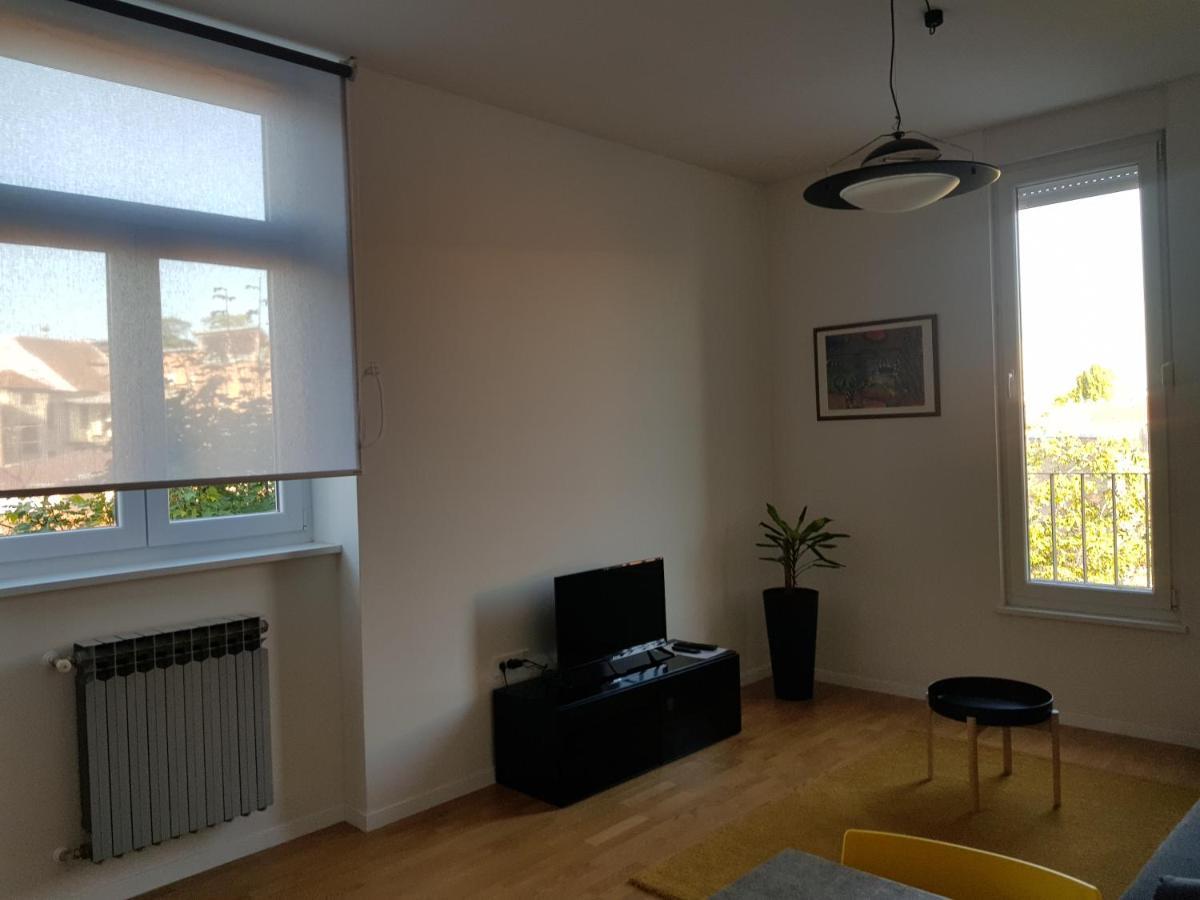 Apartmani Seven App Загреб Екстериор снимка